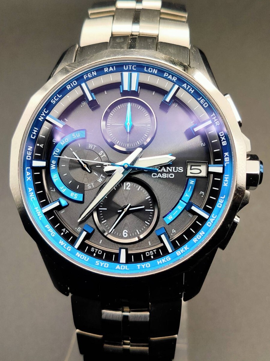 カシオ オシアナスOCW-S3000-1AJF 電波ソーラー ワールドタイム クロノグラフ メンズ腕時計 チタン 箱保取説コマ付