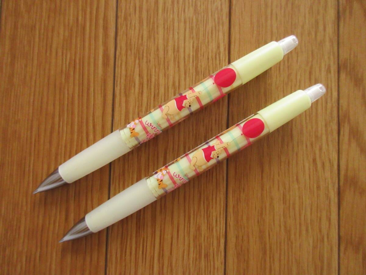 PILOT　ディズニー　Opt. オプト シャープペン　2本セット　（くまのプーさん）　　シャープペンシル　プー　風船_画像2