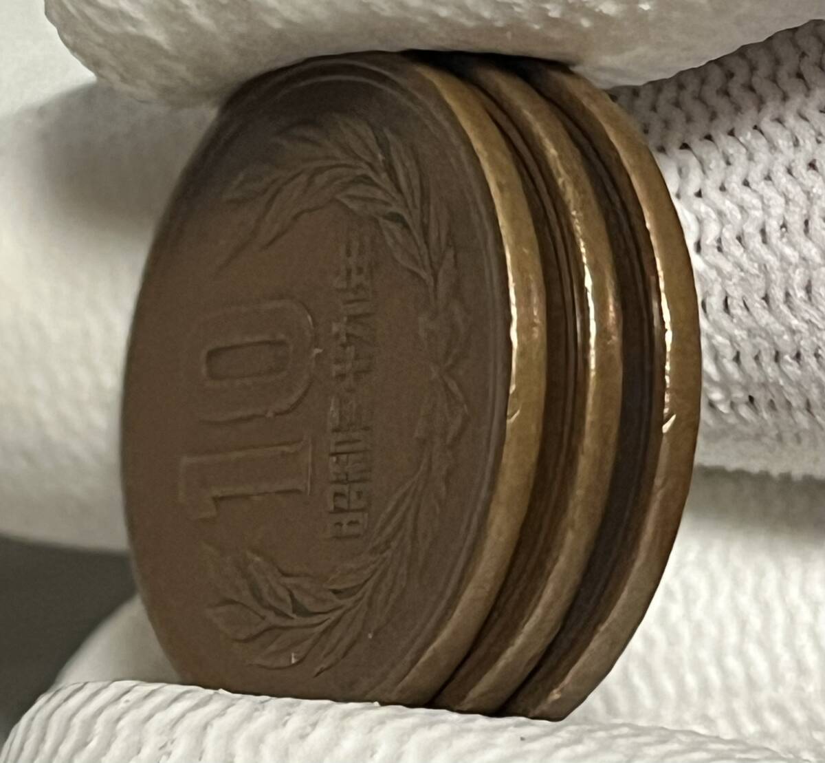 昭和36・昭和38・昭和39年【10円硬貨】流通品3枚_画像10