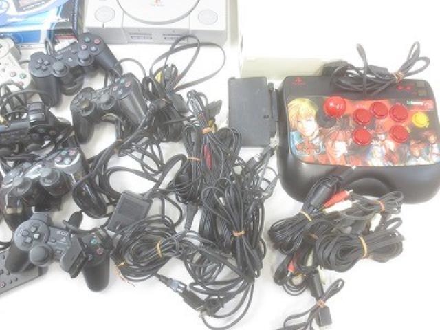 【まとめ売り 訳有】 ゲーム プレイステーション 本體 SCPH-5500 コントローラー 等 グッズセット