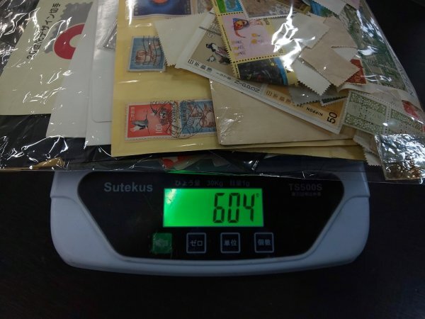 0601F69 日本切手　外国切手　北朝鮮　アジマン　タイ　ミュンヘンなど　使用済み混在　約６０４g　まとめ　＊詳細は写真参照_画像2