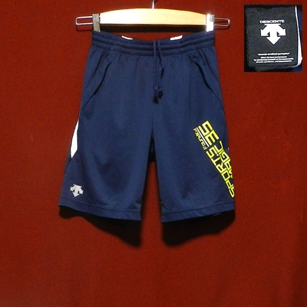 デサント Sports Magic ハーフパンツ スポーツウェア トレーニング ランニング ウォーキング サッカー 紺 子供 キッズ 120cm ? 150sm 美品