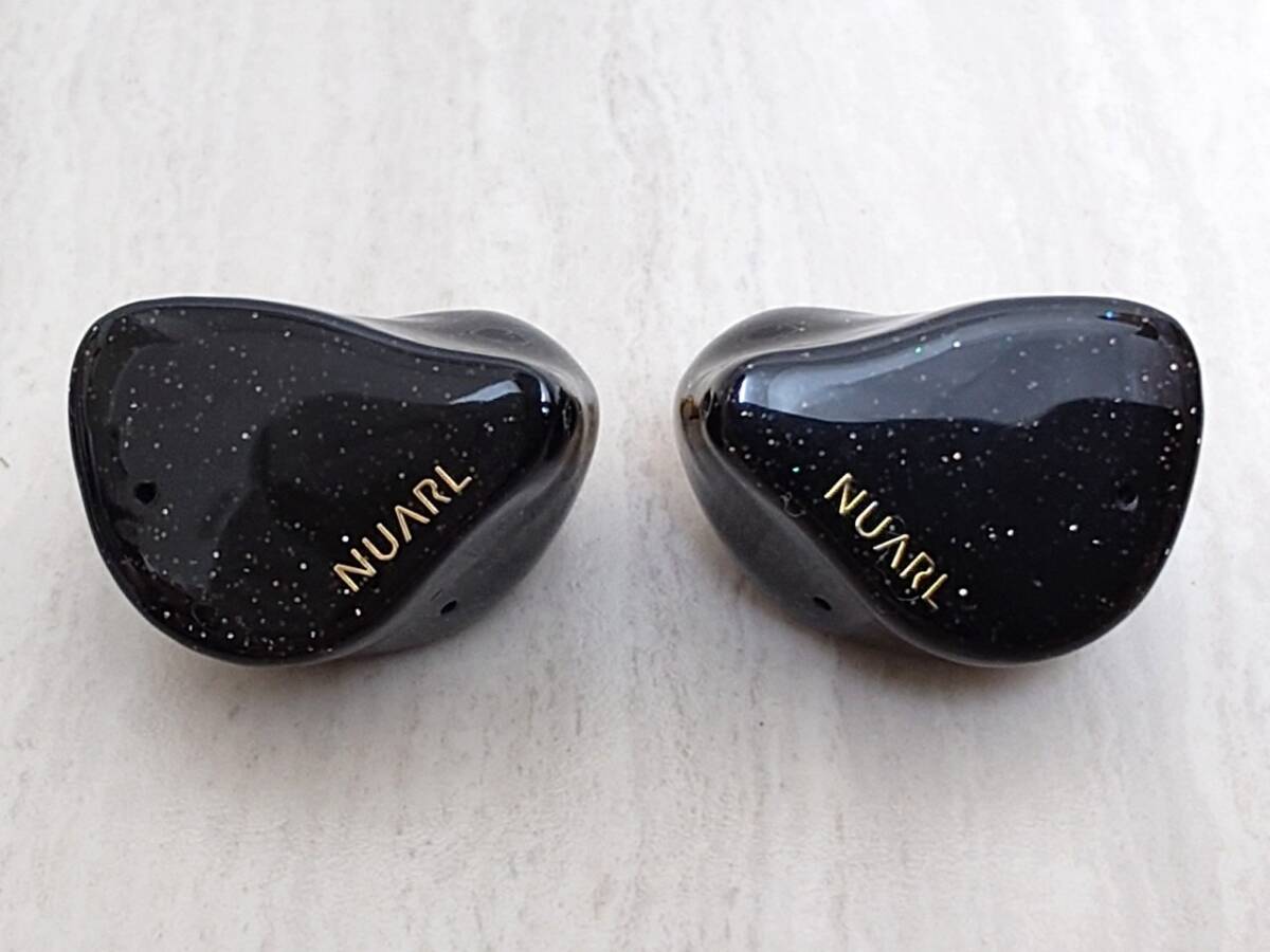 送料無料 中古超美品 NUARL Inovator ブラック 保証殘あり