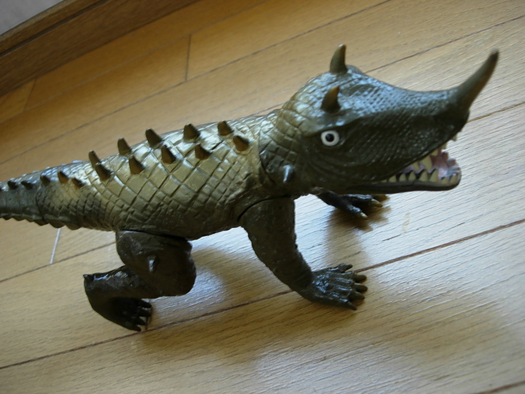エクスプラス 冷凍怪獣バルゴン ソフビ ガメラ(ソフビ)｜売買