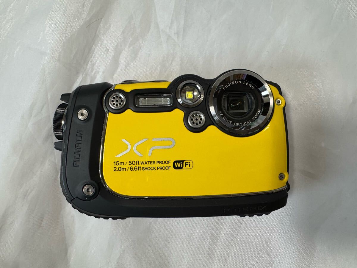 FUJIFILM FinePix XP200 富士フィルム デジカメ 防水 