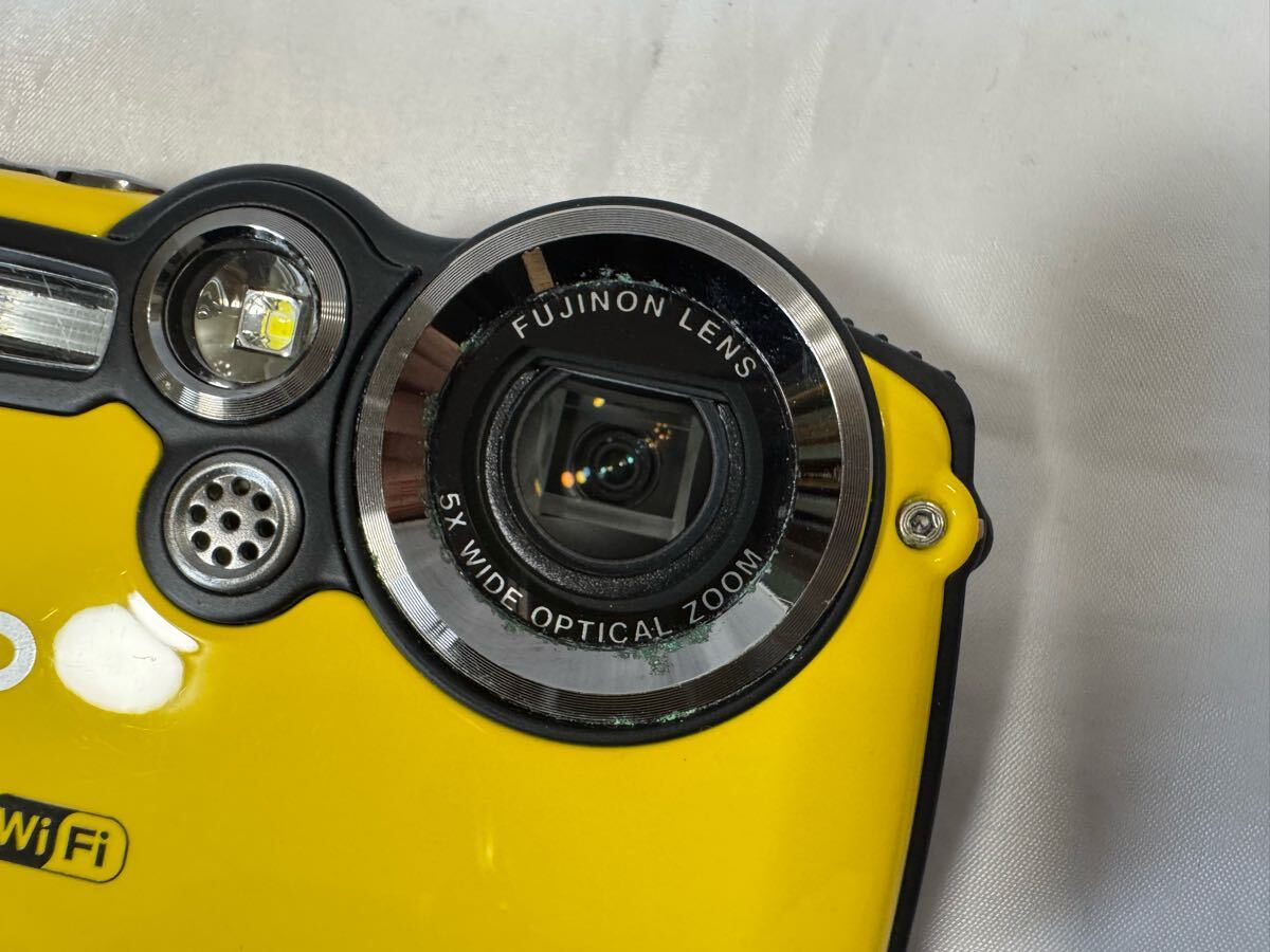 FUJIFILM FinePix XP200 富士フィルム デジカメ 防水 