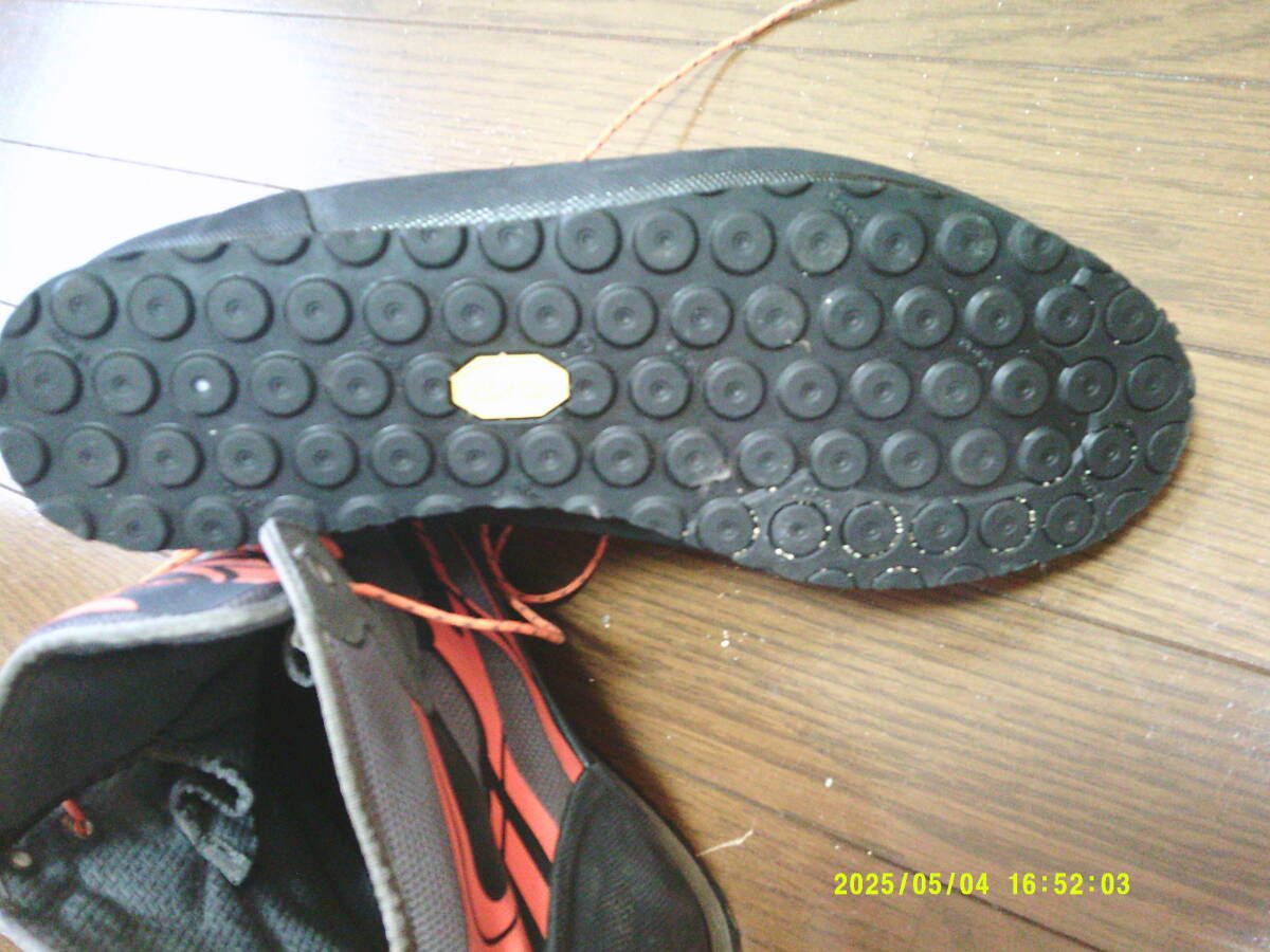 キャラバン　KR1　渓流シューズ　赤　25.5Cm