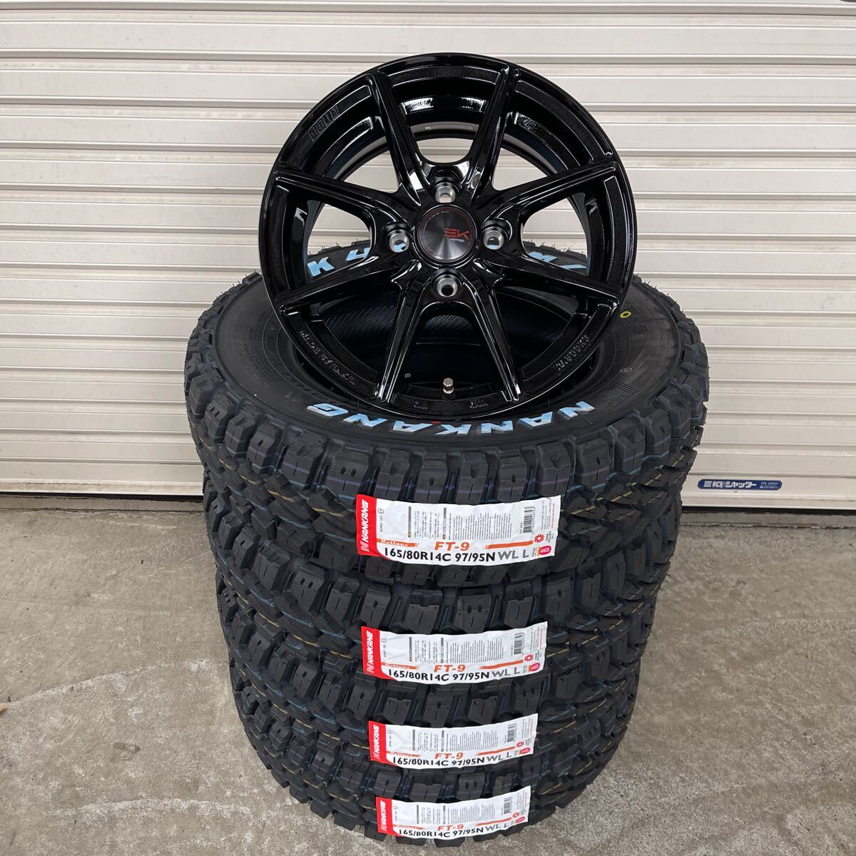 《SEIN EK》 ナンカンFT-9◆165/80R14◆ホワイトレター　チューナーサイズ軽トラ 軽バン 4本セット ソリッドブラック 5.5J+43