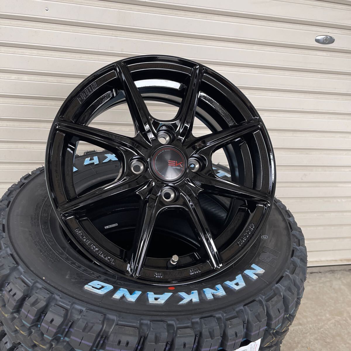 《SEIN EK》 ナンカンFT-9◆165/80R14◆ホワイトレター　チューナーサイズ軽トラ 軽バン 4本セット ソリッドブラック 5.5J+43