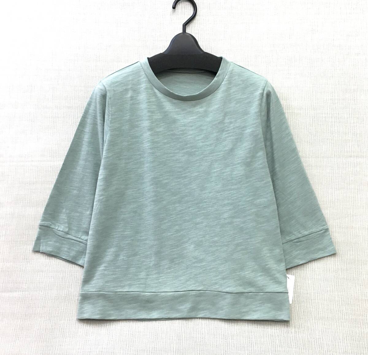 【新品】婦人 綿100％ 7分袖 デザイン Ｔシャツ M-Lサイズ 送料無料 スラブ纟 綿の素樸な風(fēng)合い 手洗いOK グリーン系 身幅ゆったり目