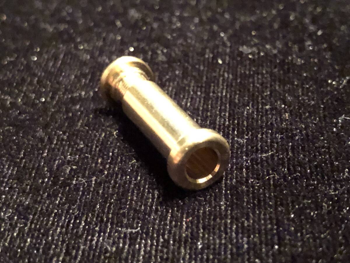 боевой меч . рука труба