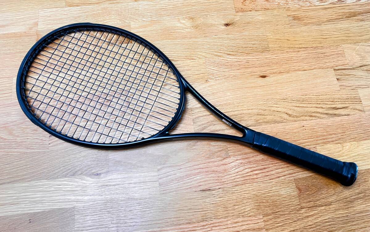 【良品】ウイルソン Wilson テニスラケット ノワール ブレード noir BLADE 98 16×19 V8 WR140811　グリップ2　ガットテンション53