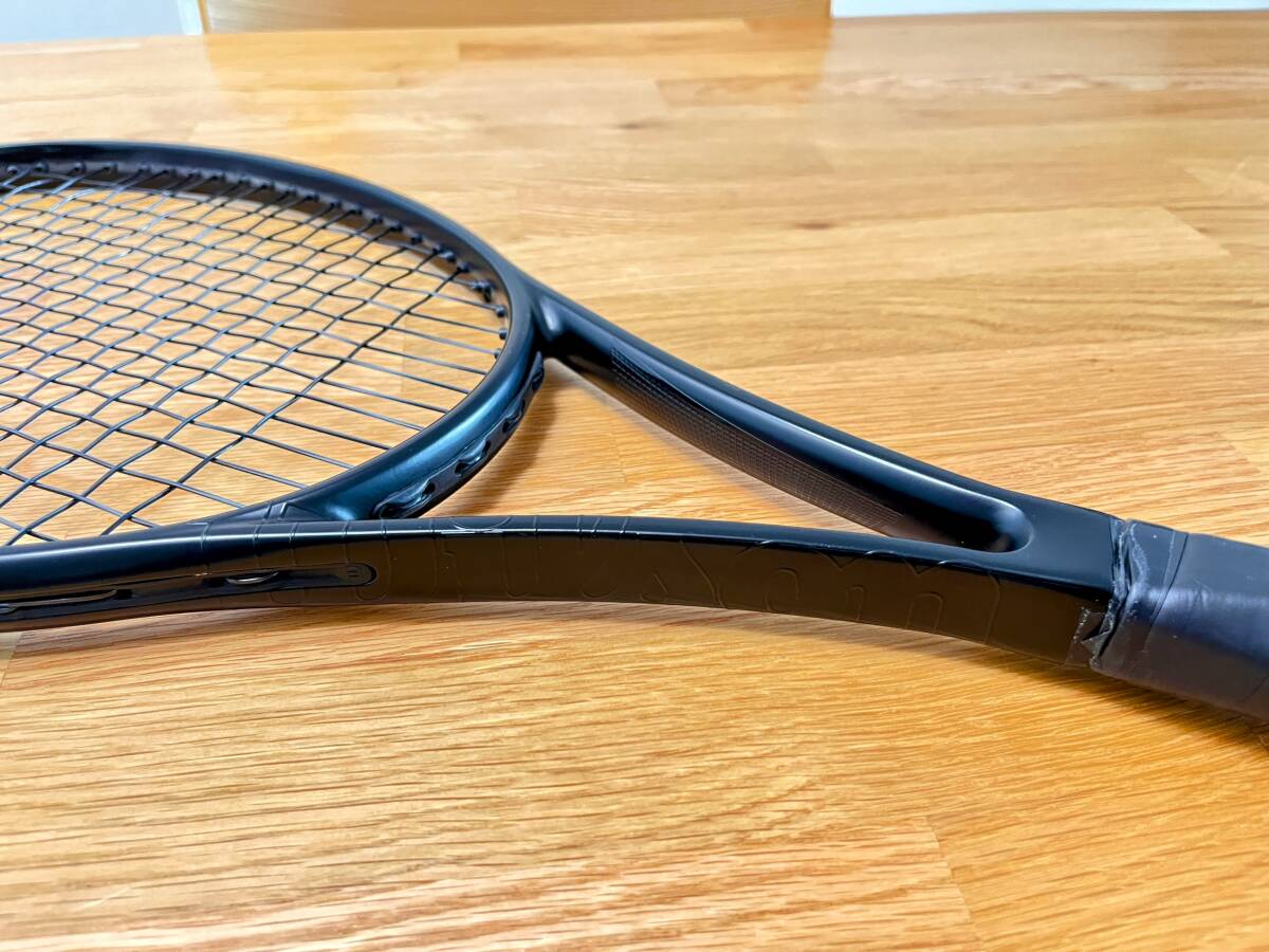 【良品】ウイルソン Wilson テニスラケット ノワール ブレード noir BLADE 98 16×19 V8 WR140811　グリップ2　ガットテンション53