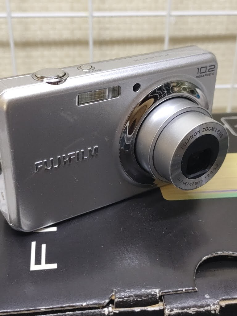  FUJIFILM　FINEPIX　J27　コンパクトデジタルカメラ　デジカメ　　フジフィルム　コンデジ　動作確認(rèn)済み