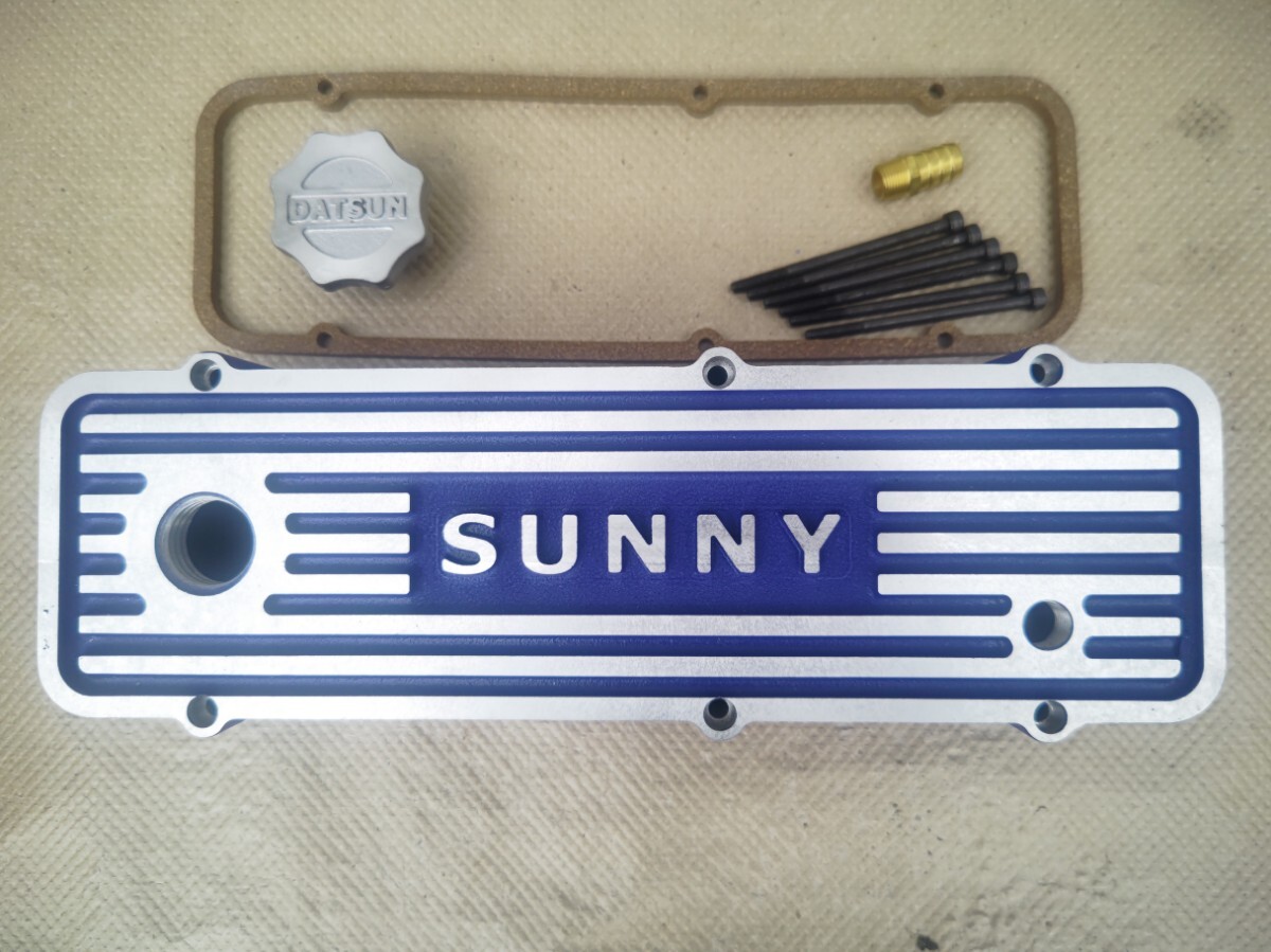 真上面からの畫(huà)像『SUNNY』のロゴ