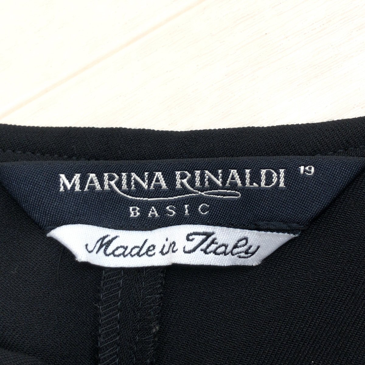 美品 伊制 MARINA RINALDI マリナリナルディ ストレッチ タック ランチパンツ 19(4XL相當(dāng)) w86 黒 スラックス 婦人 5L ゆったり 大きい