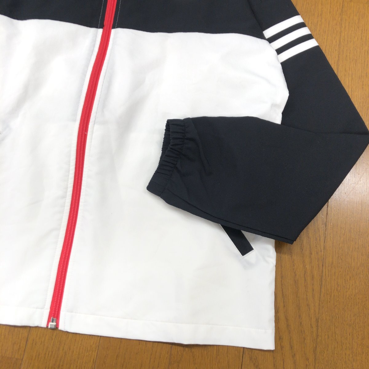 美品 adidas アディダス バイカラー ウーブン ジップアップ パーカー S フーデット ジャージ ジャケット 羽織り トレーニング スポーツ_画像7