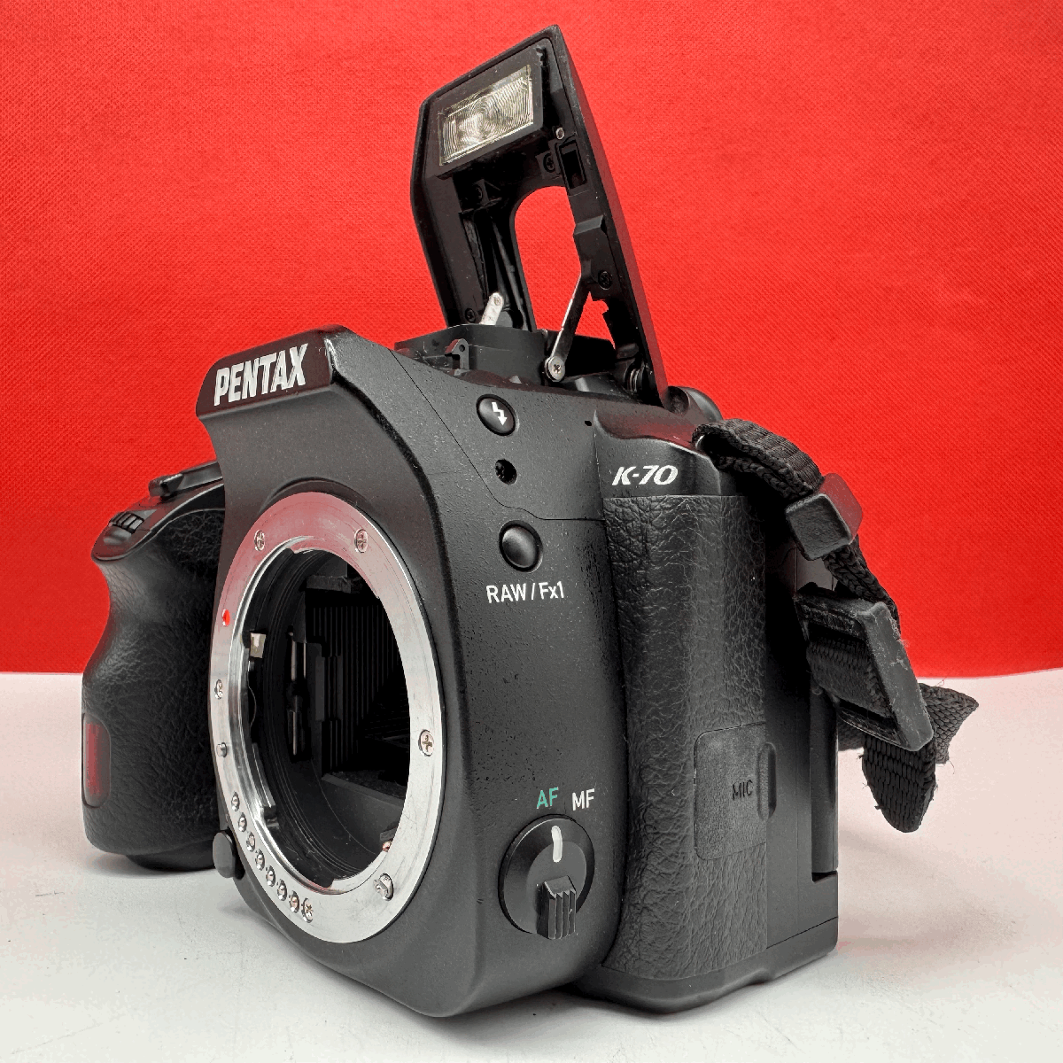 ▲11 PENTAX K-70 SR デジタル一眼レフカメラ ボディ 動(dòng)作確認(rèn)済 シャッター、フラッシュOK ペンタックス