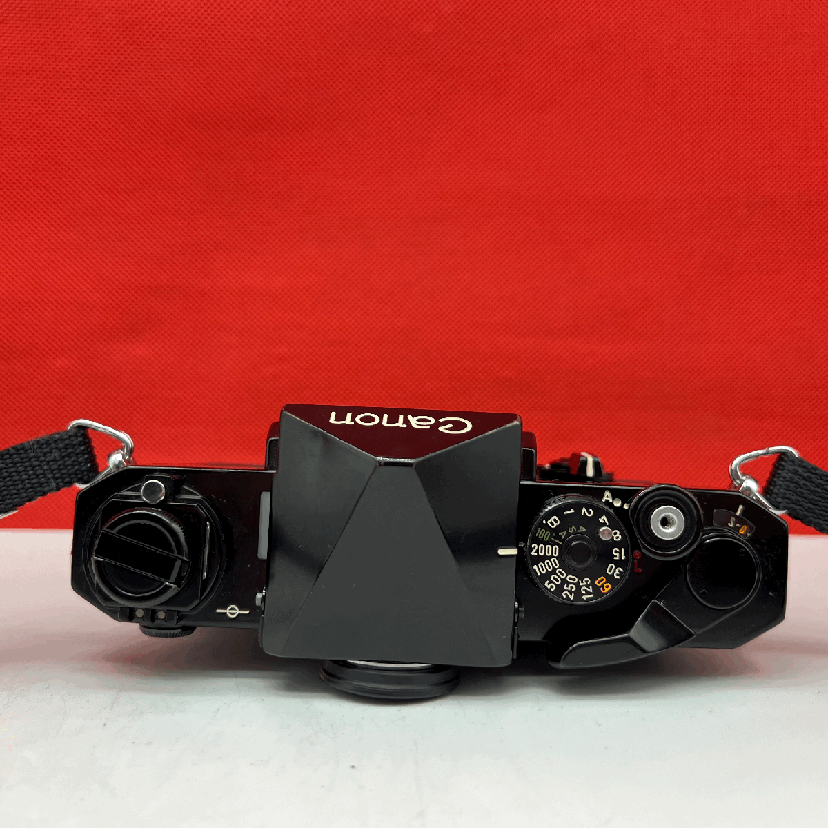 ?25 Canon F-1 F-1N 后期 一眼レフカメラ フィルムカメラ ボディ 動(dòng)作確認(rèn)済 シャッターOK 現(xiàn)狀品 付屬品 説明書(shū) キャノン