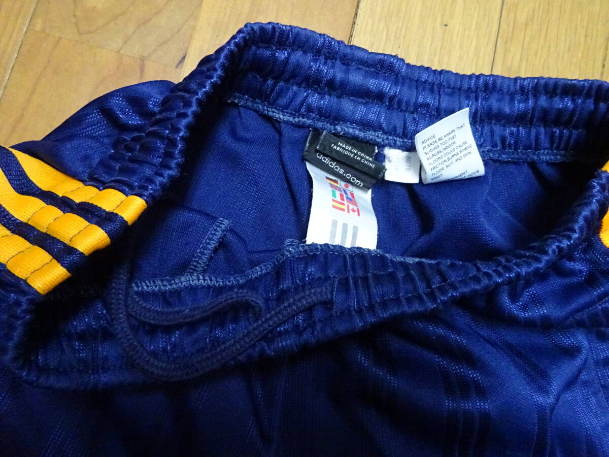 ■こ-175 ■adidas　ジャージ下ハーフパンツ　キッズ　サイズ140