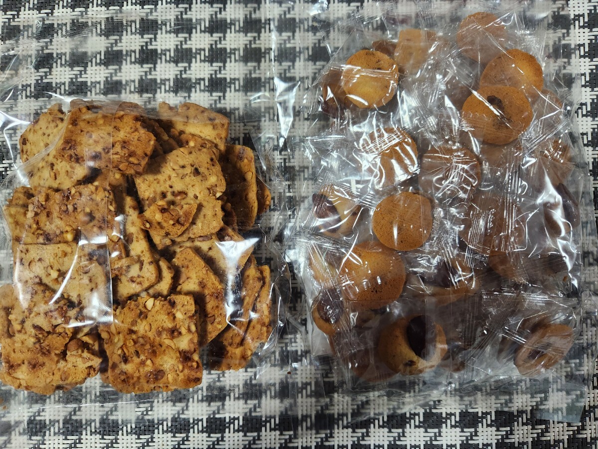 湘南クッキー　 久助　ピーナッツ180g　久助　アーモンドトップ　130g(個包装)★工場直売 ★アウトレット 　★割れあり