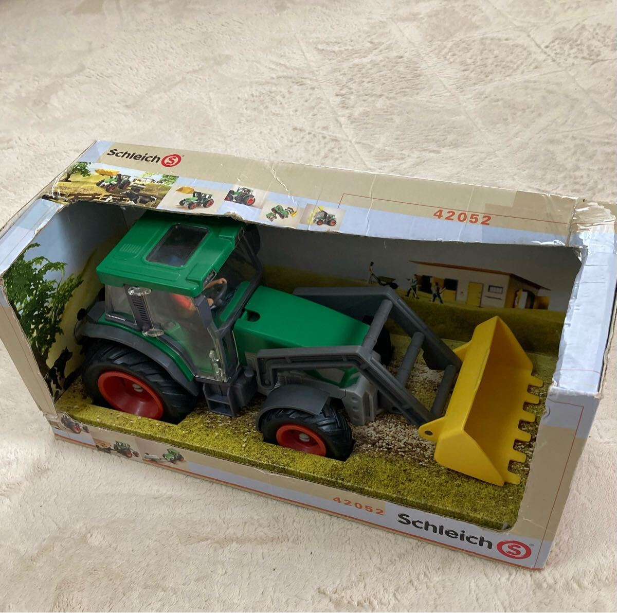 ビンテージ シュライヒ Schleich 42052 ファームトラクター【廃盤】レア ファームワールド ジオラマ フィギュア 農場牧場納屋ガレージログ_画像2
