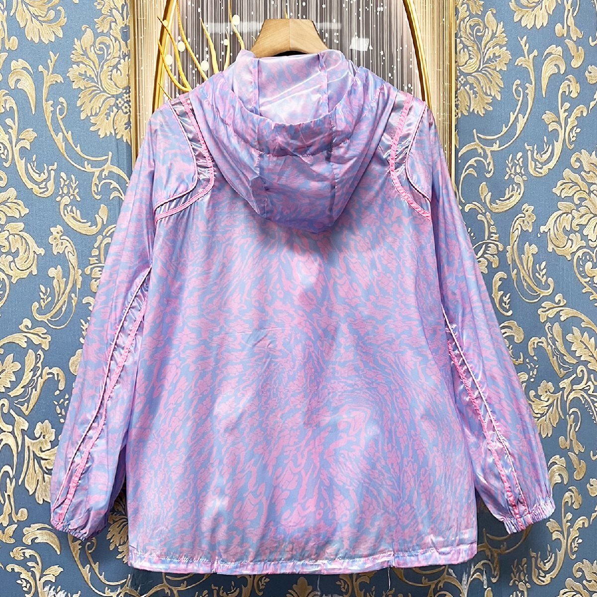 定価5萬★christian milada?ミラノ発?ジャケット★通気 速干 薄手 フード付き 総柄 カラフル 日焼け止め UVカット レディース 夏用 S/34