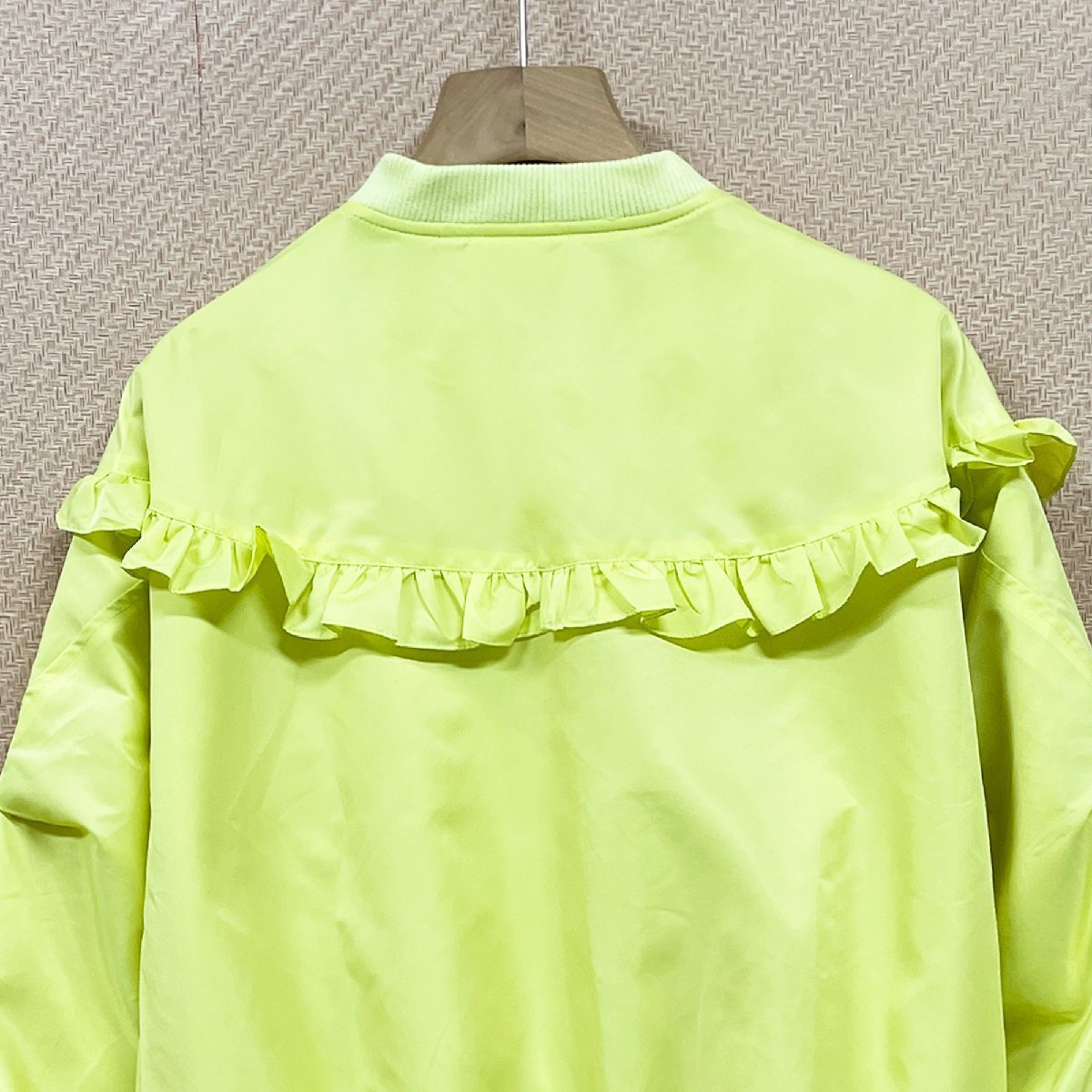 個(gè)性ヨーロッパ制※定価6萬(wàn)◆ブルガリア発※RISELIN ジャケット 通気 快適 滑らか 撥水 無(wú)地 艶 洗練 ブルゾン アウター 日常 春 L/48