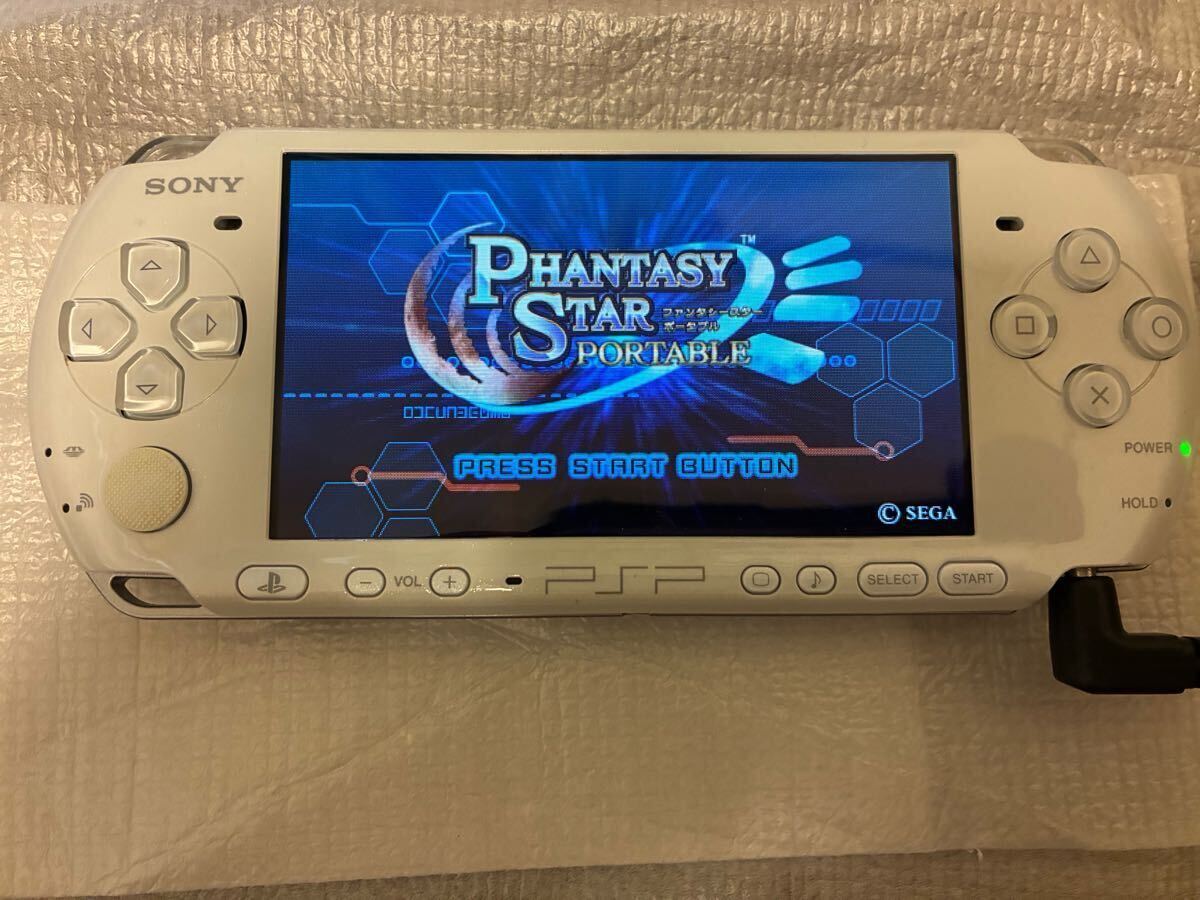 PSP 3000 本体 バッテリー 充電器 メモリースティック