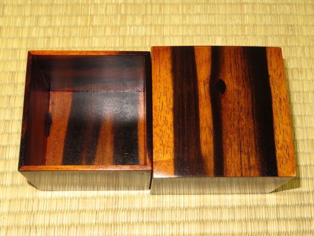 △松浦清治作黒柿拭漆仕上四隅落将棋駒箱△紙箱付/未使用品(将棋