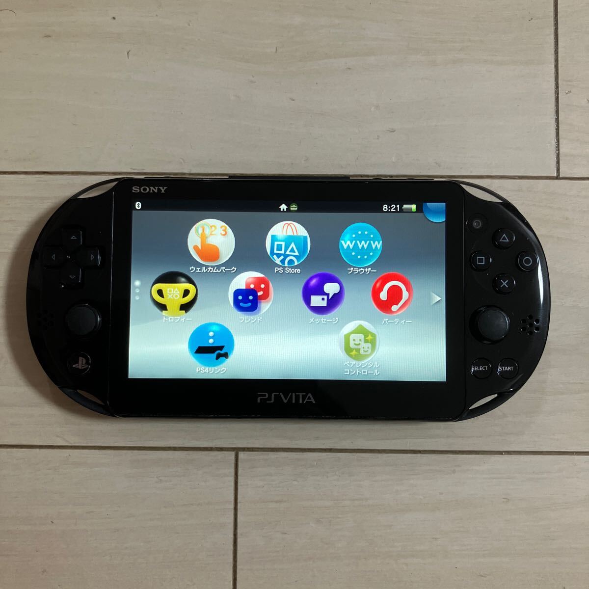 SONY PSVITA PCH-2000 ZA11 1GB 本體 wifi 初期化 ソニー ピーエス ビータ ヴィータ プレイステーション PlayStation プレステ PS 送料無料