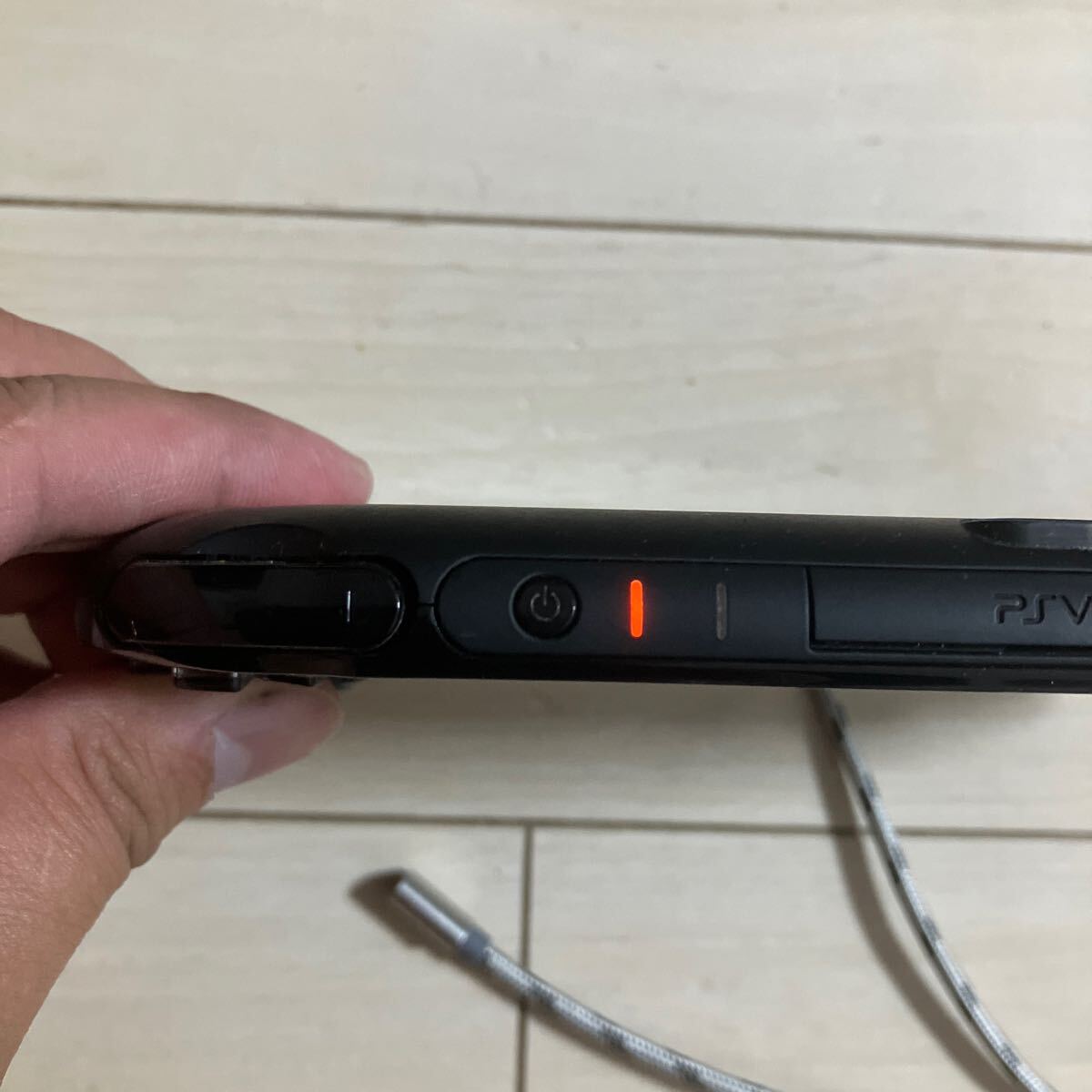 SONY PSVITA PCH-2000 ZA11 本体 wifi ソニー ピーエス ビータ