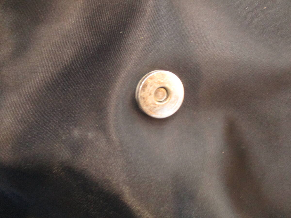 DKNY ダナキャランニューヨーク ナイロン 巾著 ワンショルダー ボディ バッグ 無地 ブラック シルバーカラー 金具 鞄 カバン USED品