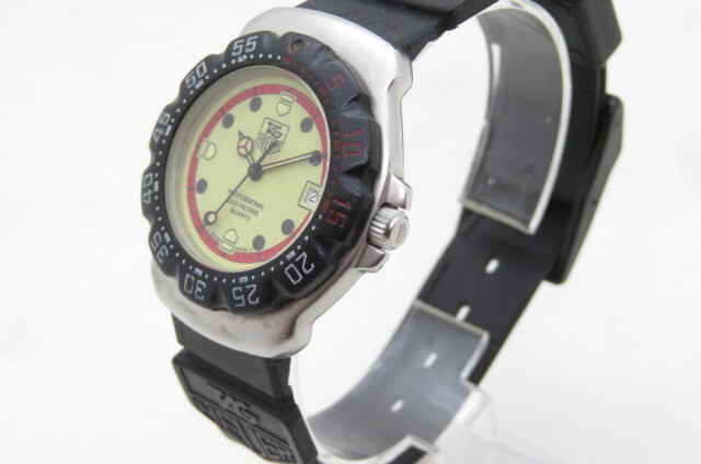 1円～【動(dòng)品】TAG HEUER タグ?ホイヤー Formula 1 フォーミュラ 1 371.513 メンズ/ボーイズ クオーツ 腕時(shí)計(jì) デイト ブラック　5-5-25