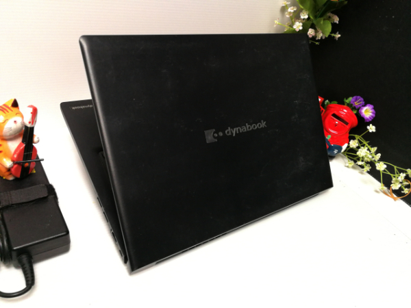COREi7-10510U　SSD256GB　メモリ8GB搭載　☆Windows11☆yg　即決/Office2021/HDMI搭載/即日発送☆05