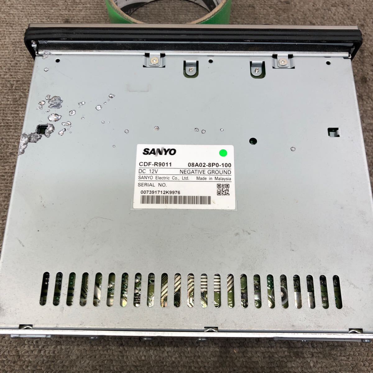 AV5-203 激安 カーステレオ HONDA Gathers SANYO CDF-R9011 08A02-8P0-100 CDプレーヤー FM/AM 本体のみ 簡易動作確認済み 中古現状品_画像5