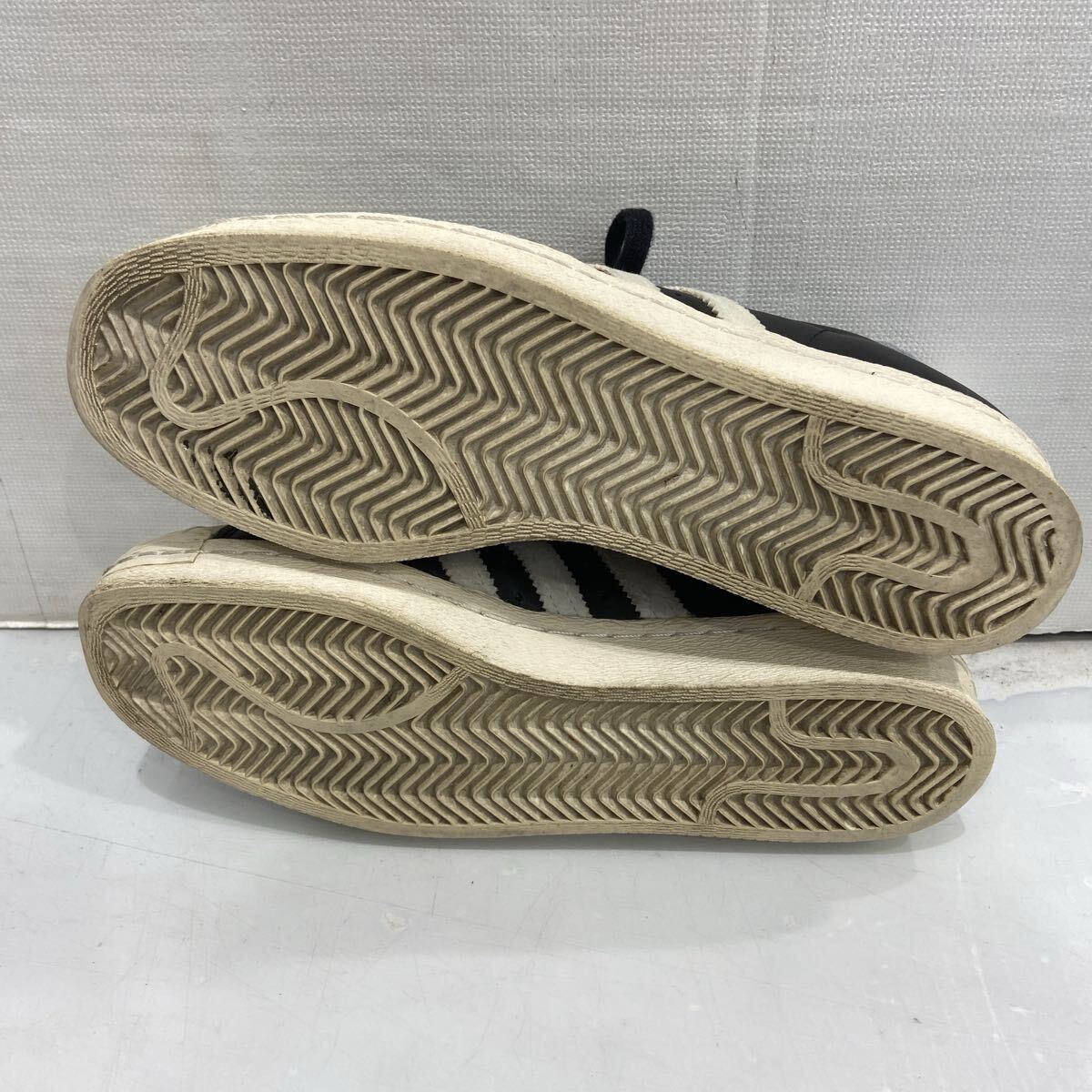 【adidas アディダス】ローカットスニーカー SUPERSUTAR スーパースター 27.0cm ブラック 2505oki t