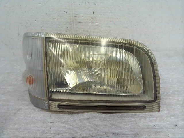 ハイゼット GD-S210P 右ヘッドランプ