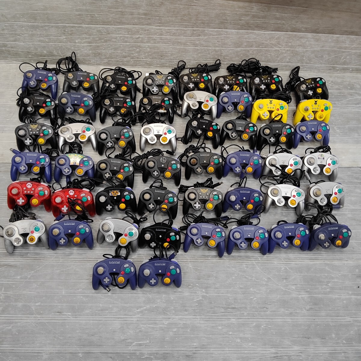 任天堂 ゲームキューブなど コントローラー 50個まとめ 動作未確認 アクセサリ・周辺機器