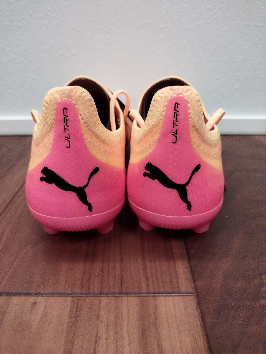 【新品特価!定価23100円が70%OFF!】プーマPUMA ウルトラ アルティメット HG/AG puma 107748-03/27センチ_画像6