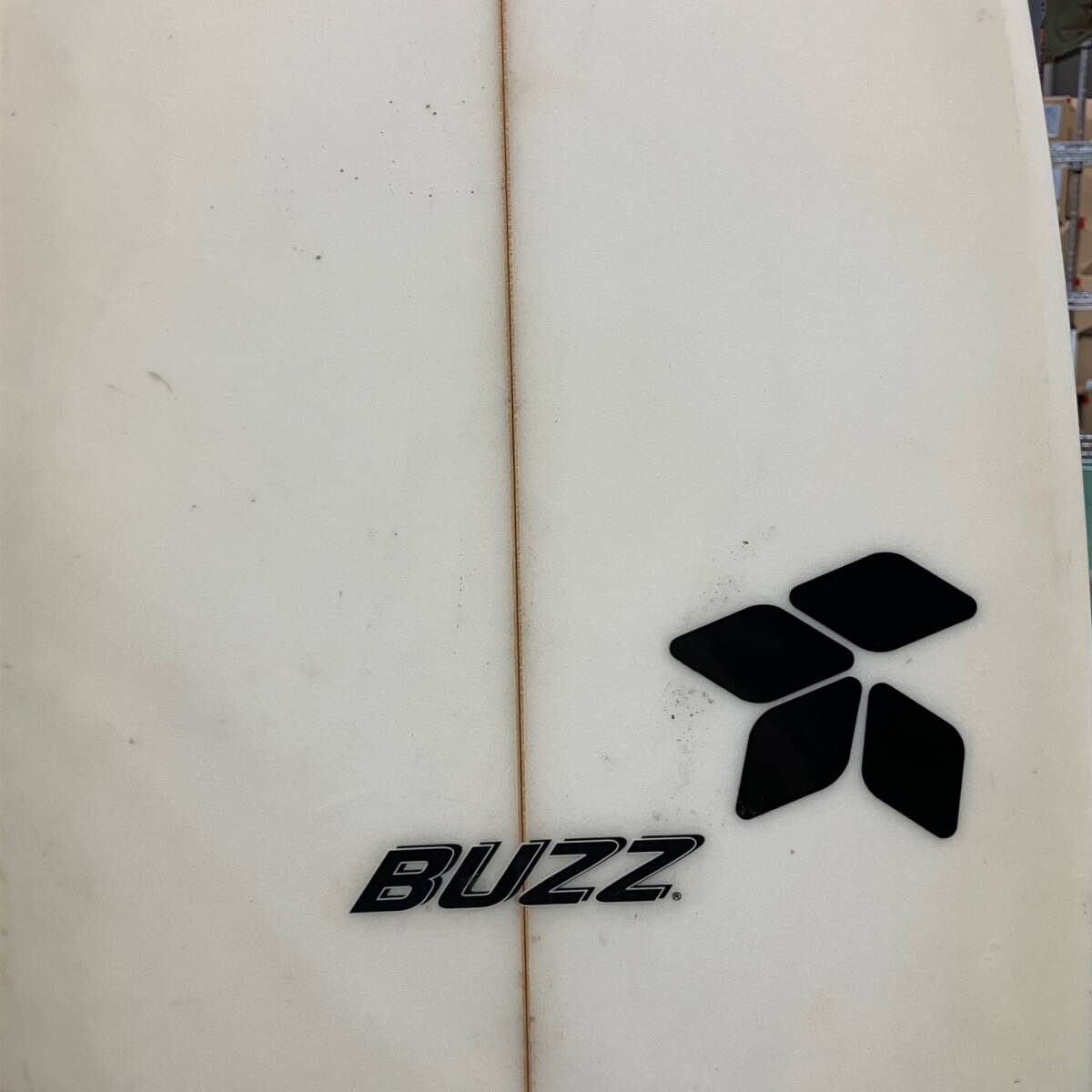 【中古】BUZZ バズ ショートボード 6.0フィート カラフル