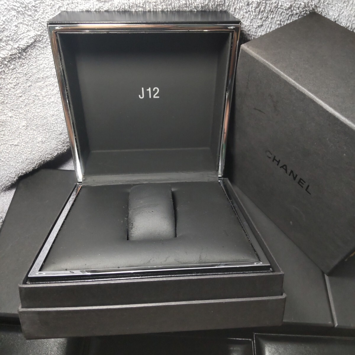 CHANEL 純正 シャネル 時(shí)計(jì) 箱 ウォッチ ケース ボックス 黒 內(nèi)箱 黒 外箱 化粧箱 空箱 BOX 正規(guī) ボックス 保護(hù) 保存 収納 J12 付屬品 03