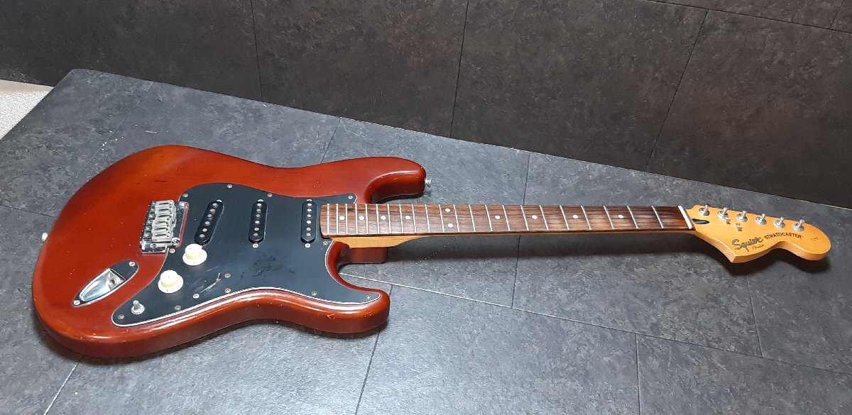 05D90#Squier by Fender STRATOCASTER электрогитара Strato #