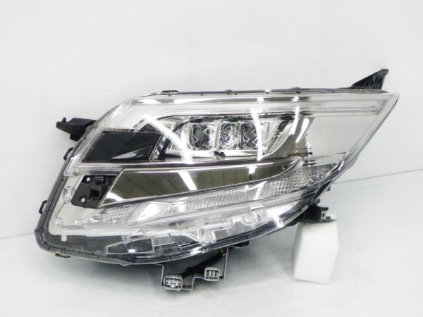 ノア/NOAH Si 80系/ZRR80W/ZRR85W/ZWR80W 純正 左 フロント フェンダー ホワイトパールクリスタルシャイン 070 トヨタ(131774) トヨタ ヴォクシー⁄ノア 80系 型式 ZWR80W⁄ZWR80G⁄ZRR80W⁄ZRR85W