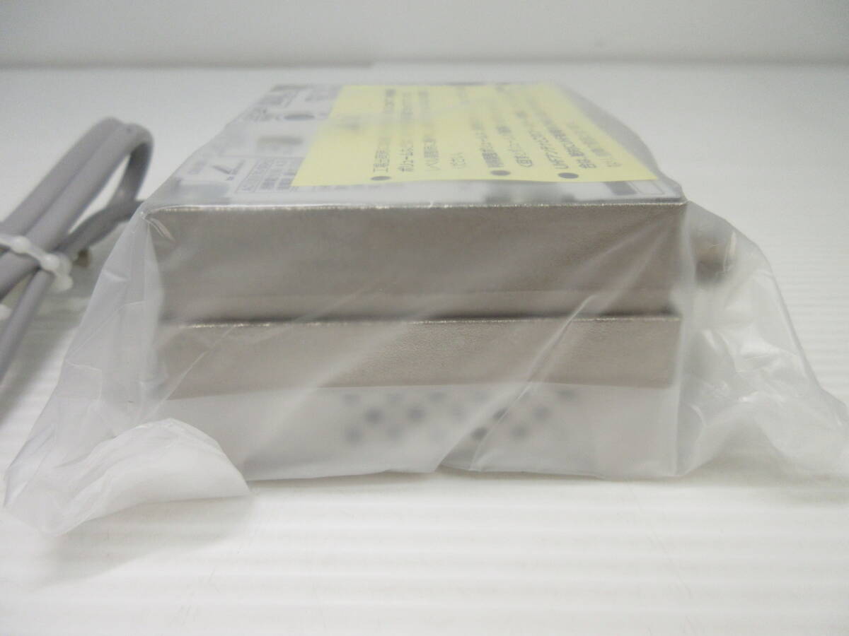 2504M1412 DX ANTENNA 共同受信用ブースター 前置ブースター用給電スイッチ付 電源內(nèi)蔵形 屋內(nèi)用 CUF35MS2 箱付