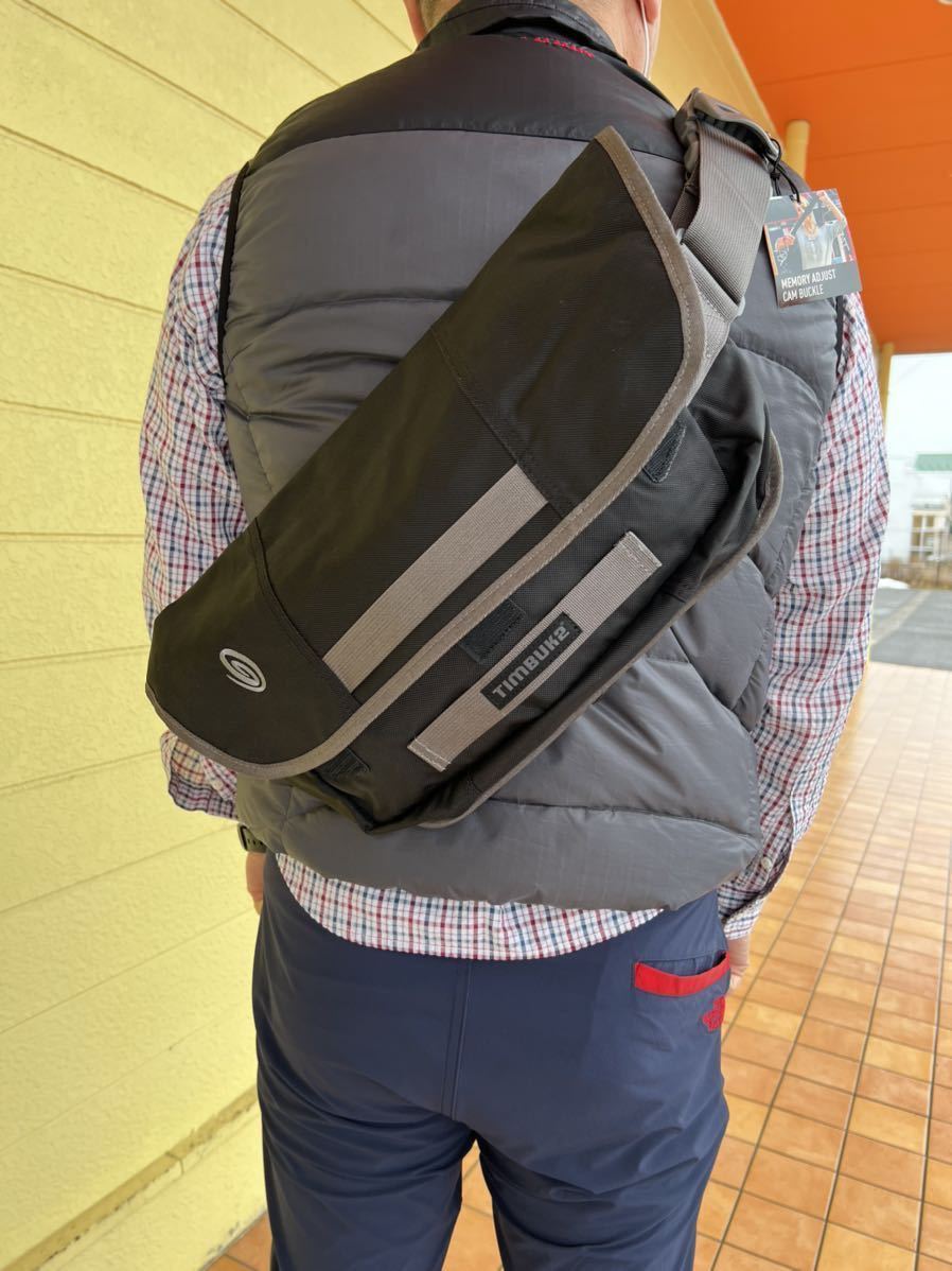 TIMBUK2 ティンバック2 メッセンジャーバッグCatapultsling M 2014年型　カタパルトスリング　定価4700円稅別　新品　タグ付　未使用　廃番