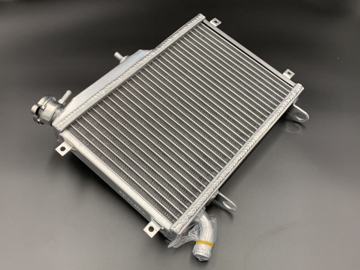 R1-Zアルミラジエター3XC 高品質ラジエーター r1z(90〜98)送料無料_画像1