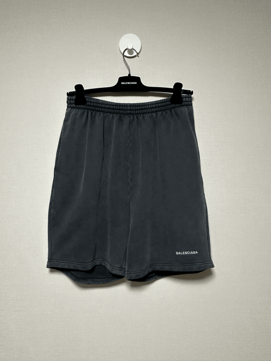 美品BALENCIAGAバレンシアガウォッシュドブラックスウェットショーツXXSフェードブラックショートパンツ