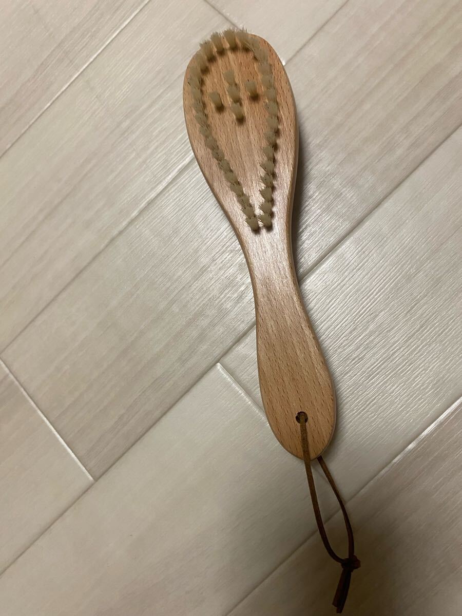 Snana 洋服ブラシ　静電気除去機能付き　未使用_画像2