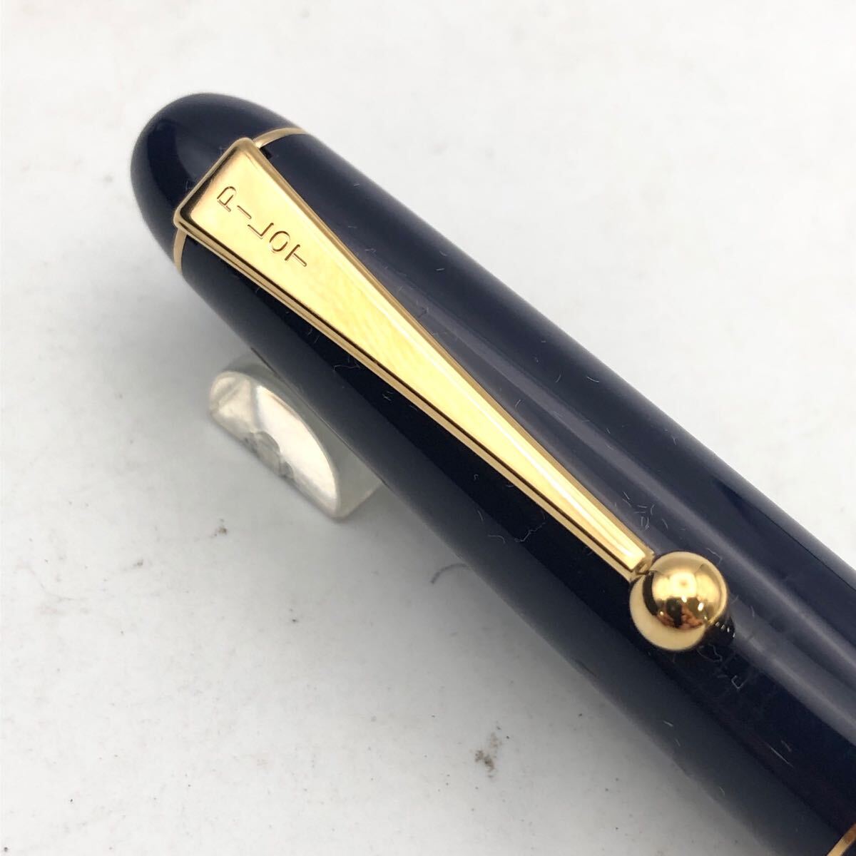 ★F04256/PILOT パイロット/萬(wàn)年筆/カスタム74/ペン先14K 585/ネイビー×ゴールド/箱付